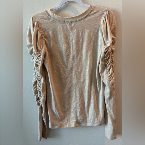We the Free Natasha Tan Cream Ruched Long Sleeve Blouse Size S Sku#76 - Picture 3 of 5
